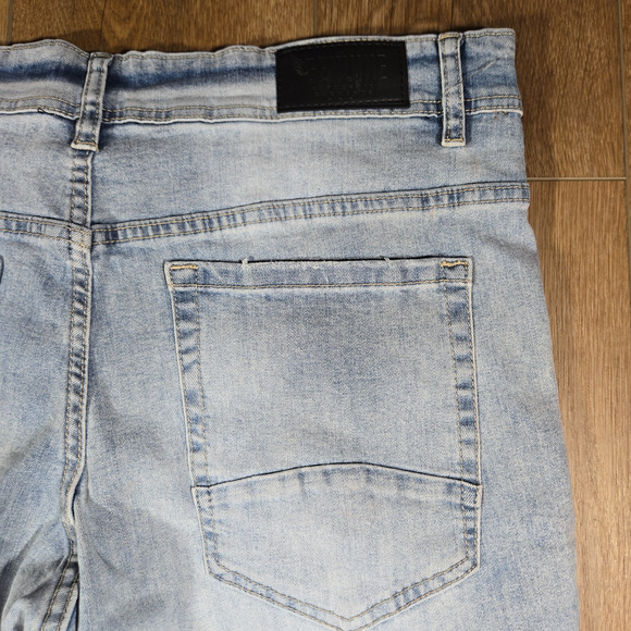 Genuine Authentic Jeans Men’s 38x32 Light Wash Distressed Paint Splatter Denim - Picture 9 of 9